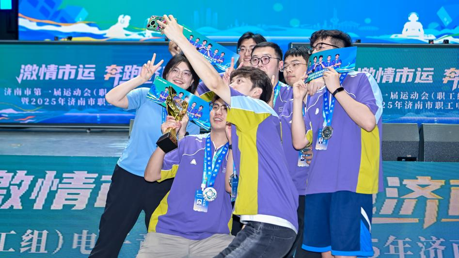 经敲定5席 经敲定5席